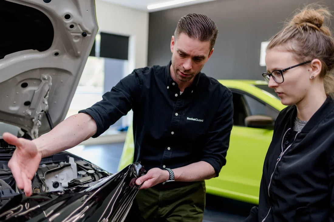 Carwrapping vs. PPF: Was du über Autofolien wissen musst?